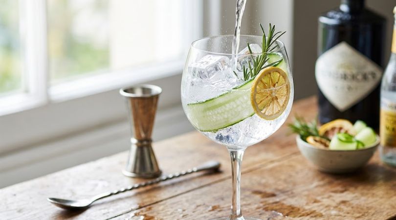 How to Make the Perfect Gin and Tonic